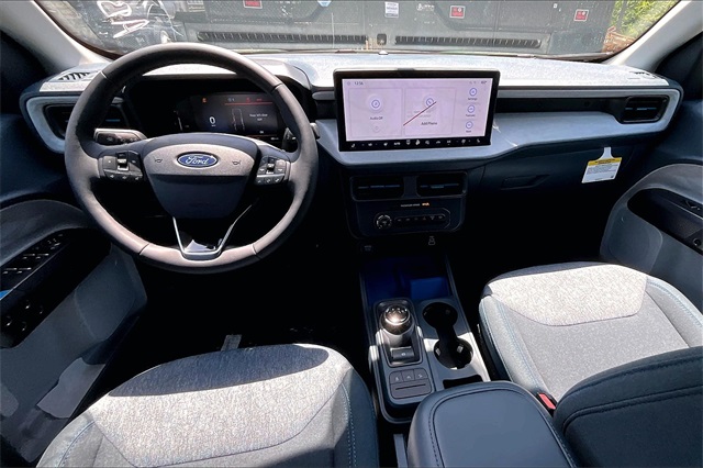 2025 Ford Maverick XLT - Photo 6