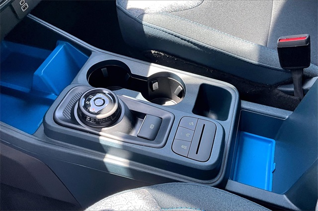 2025 Ford Maverick XLT - Photo 9