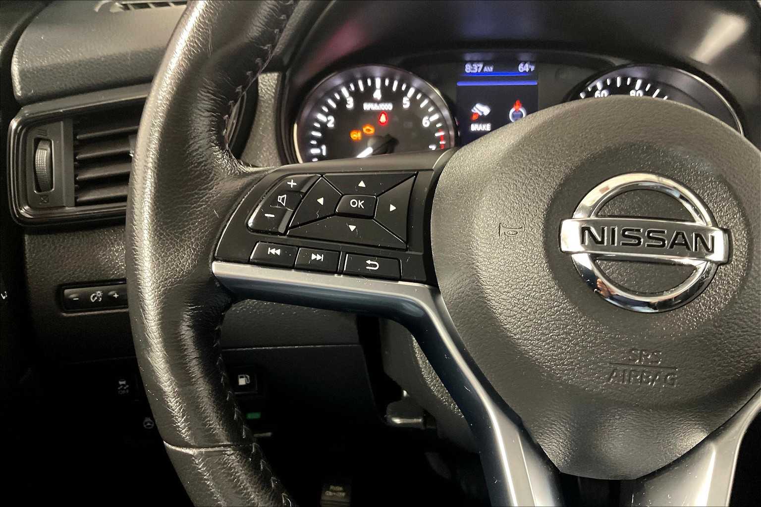 2018 Nissan Rogue SV - Photo 19