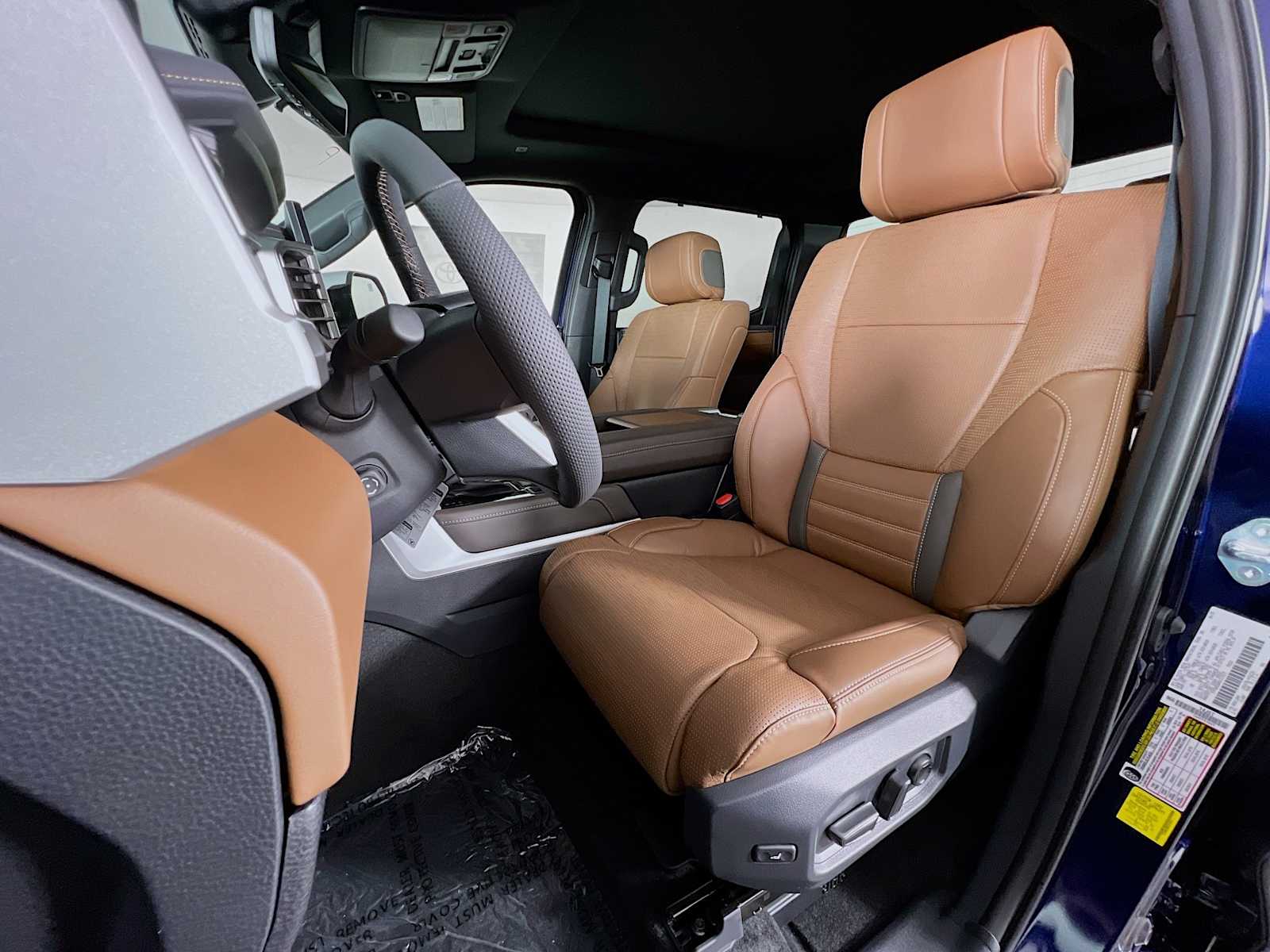 2025 Toyota Tundra 1794 Edition - Photo 12