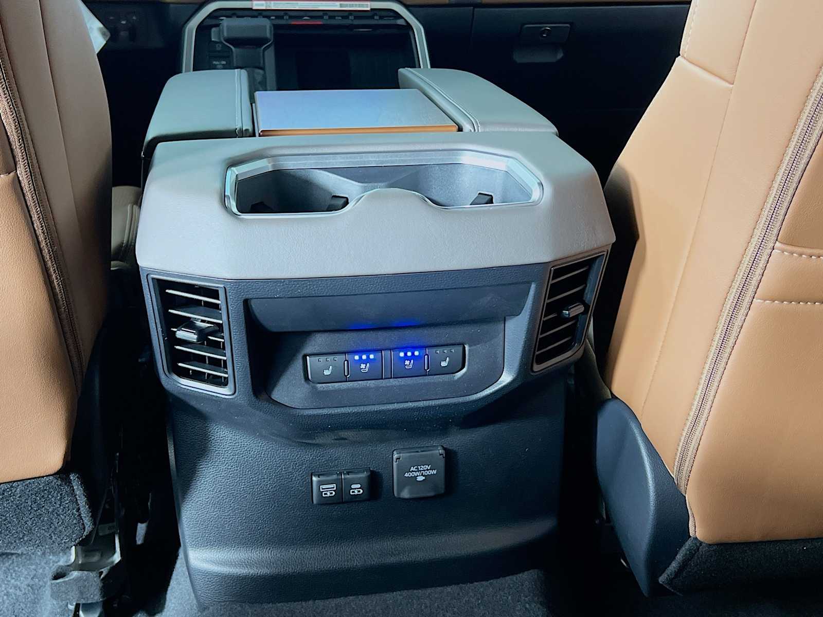 2025 Toyota Tundra 1794 Edition - Photo 14