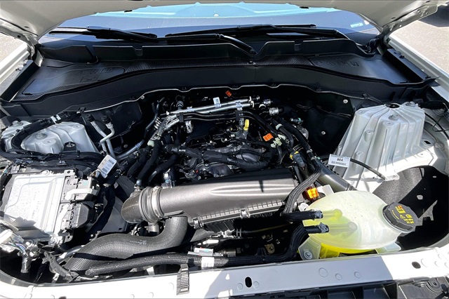 2025 Ford Explorer Active - Photo 12