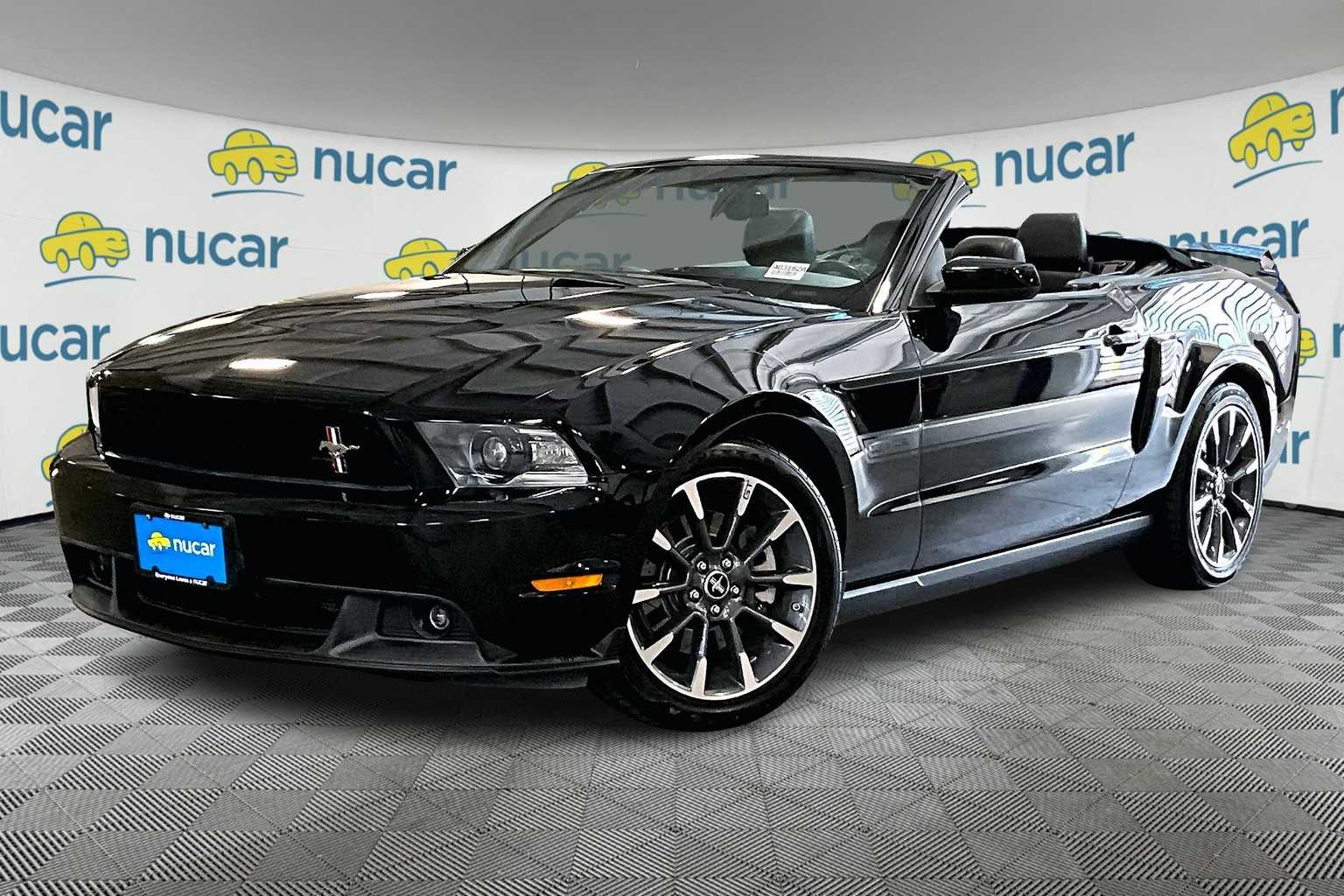 2012 Ford Mustang GT Premium - Photo 3