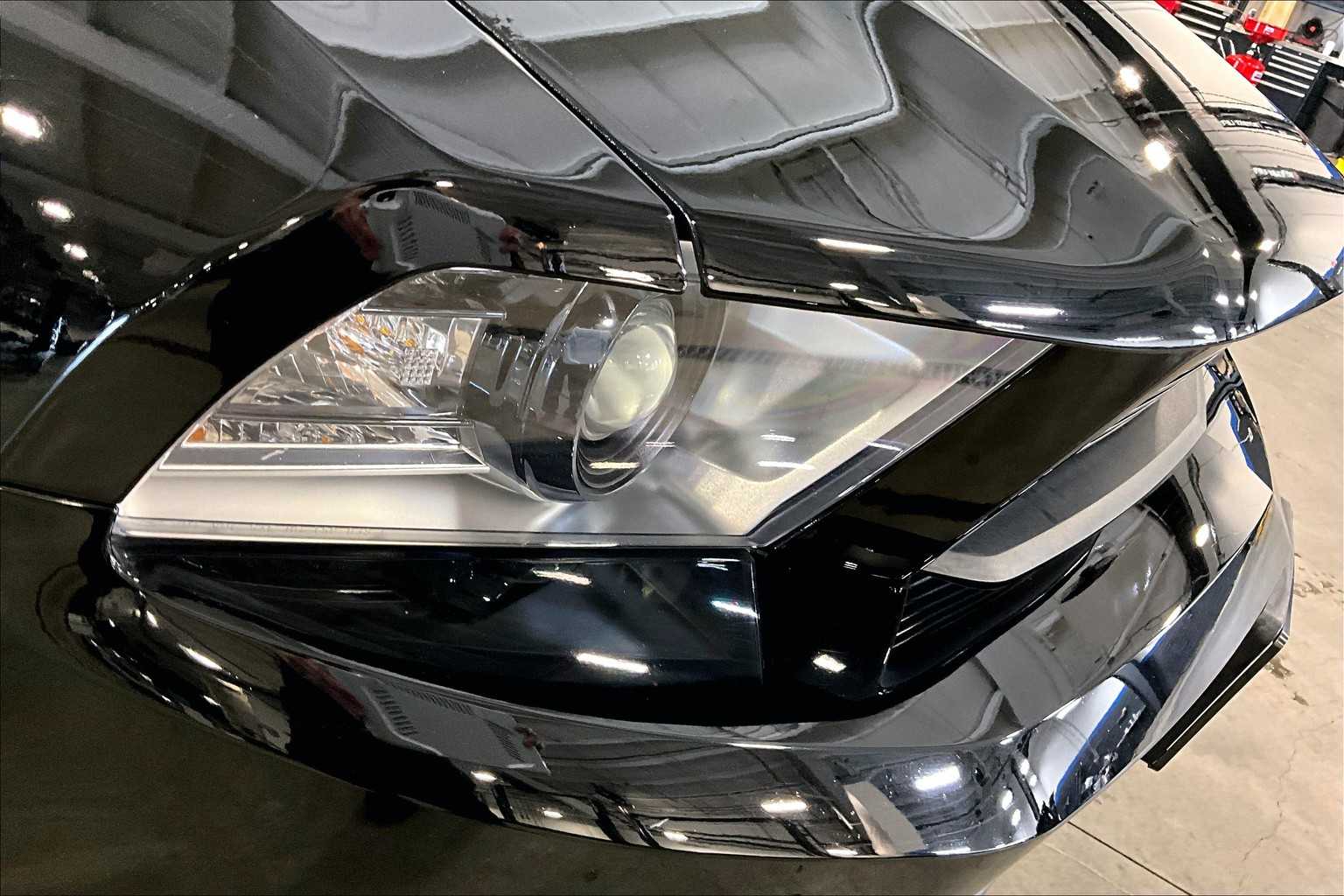 2012 Ford Mustang GT Premium - Photo 33