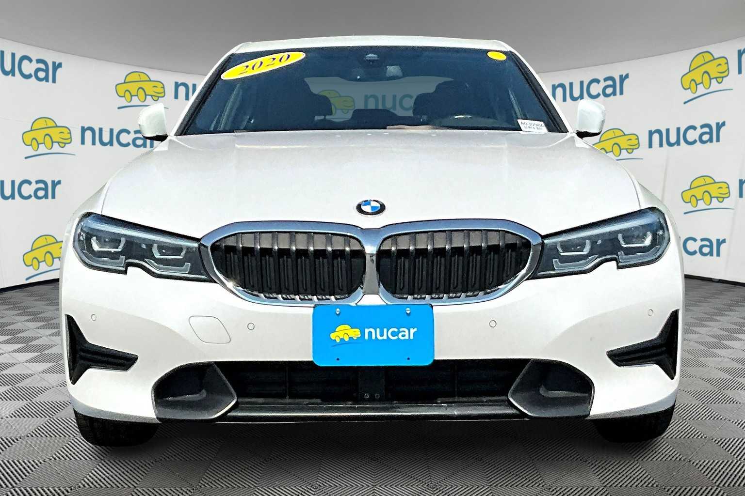 2020 BMW 3 Series 330i xDrive - Photo 2