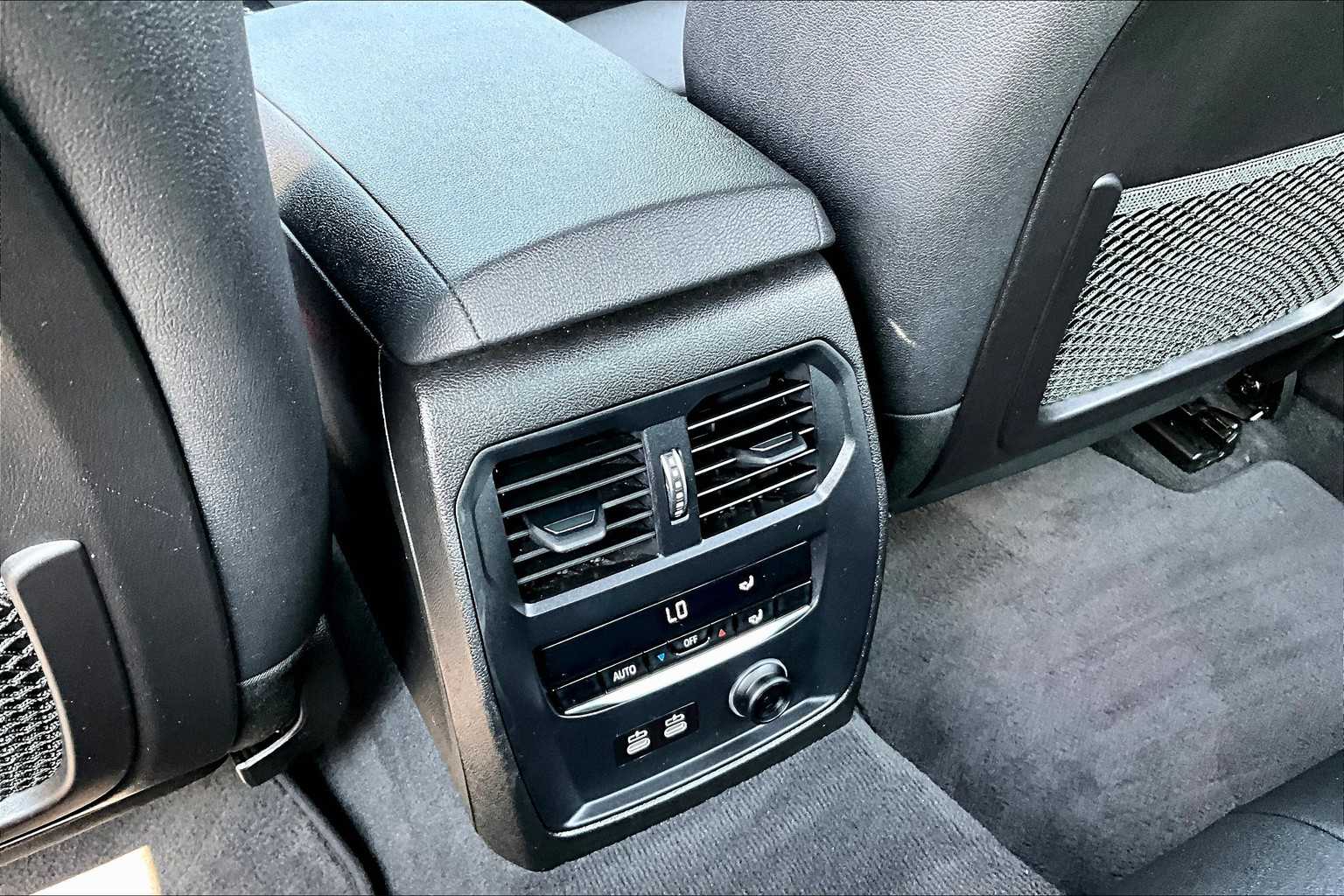 2020 BMW 3 Series 330i xDrive - Photo 27