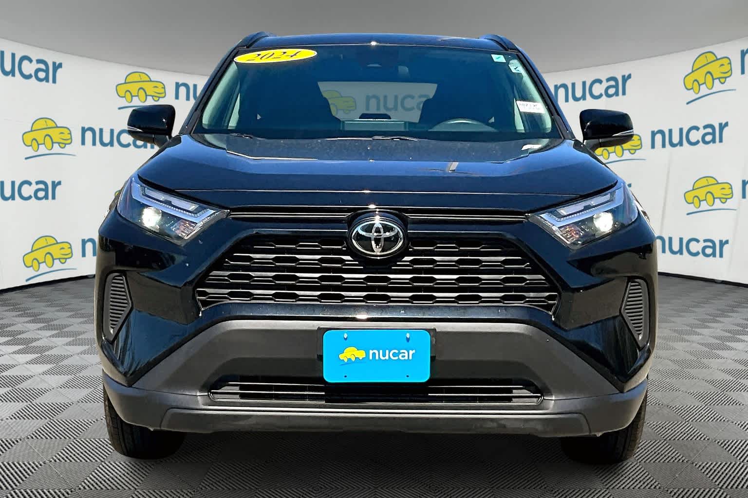 2024 Toyota RAV4 XLE - Photo 2