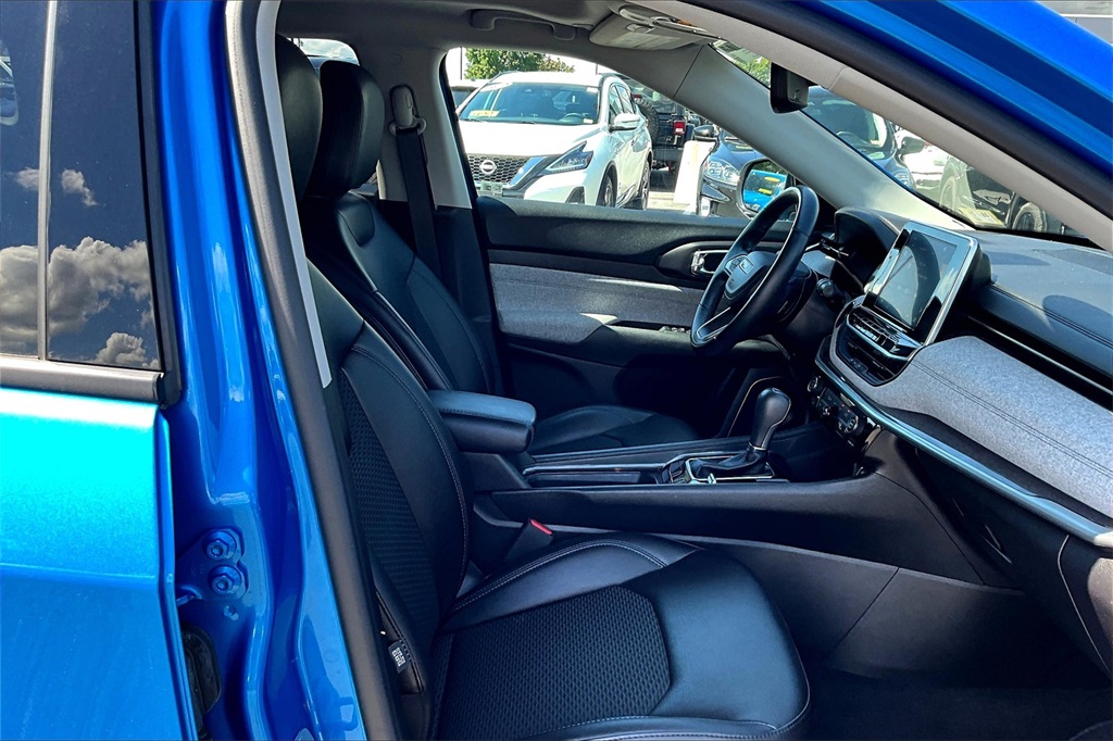 2022 Jeep Compass Latitude - Photo 11