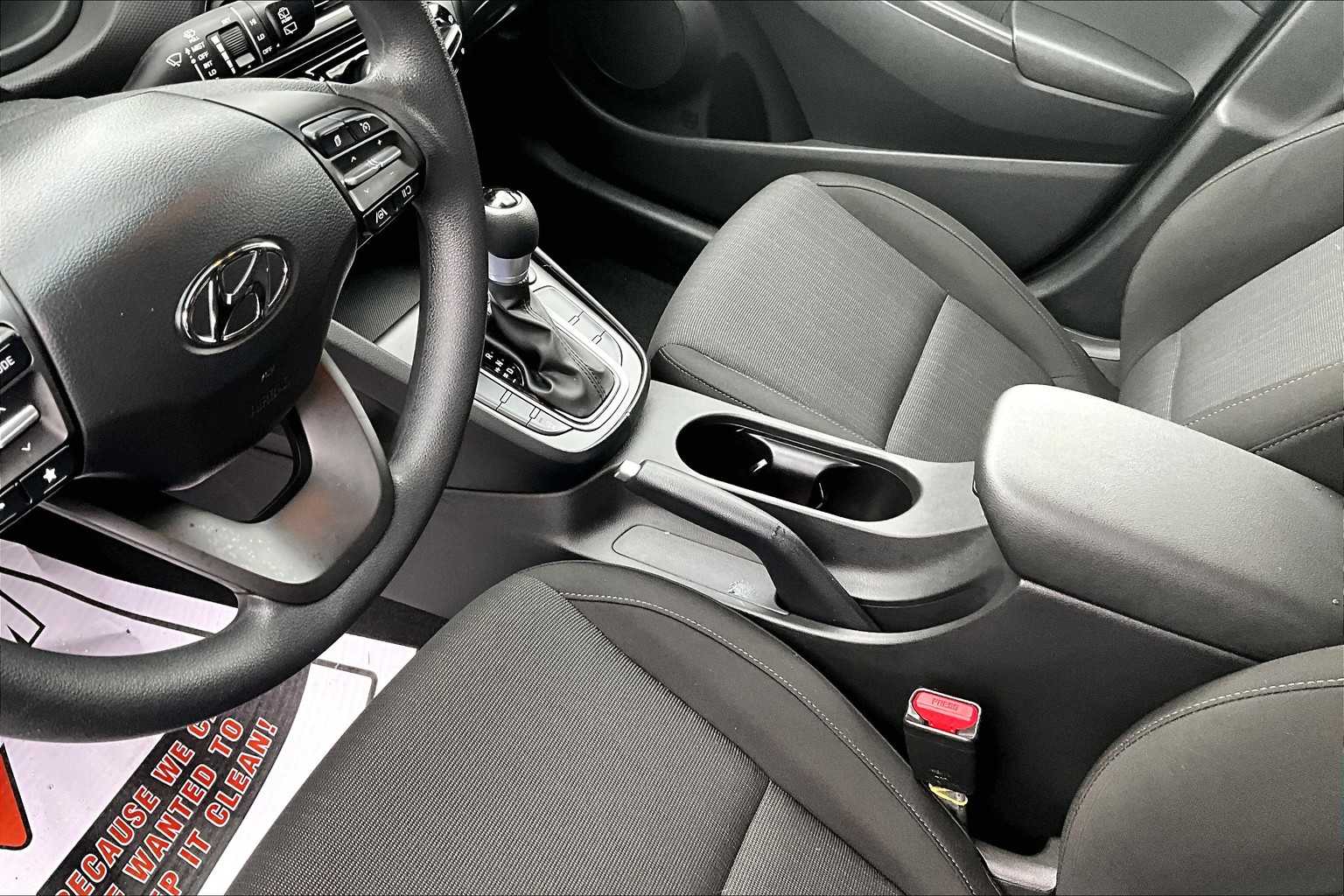 2022 Hyundai Kona SEL - Photo 20