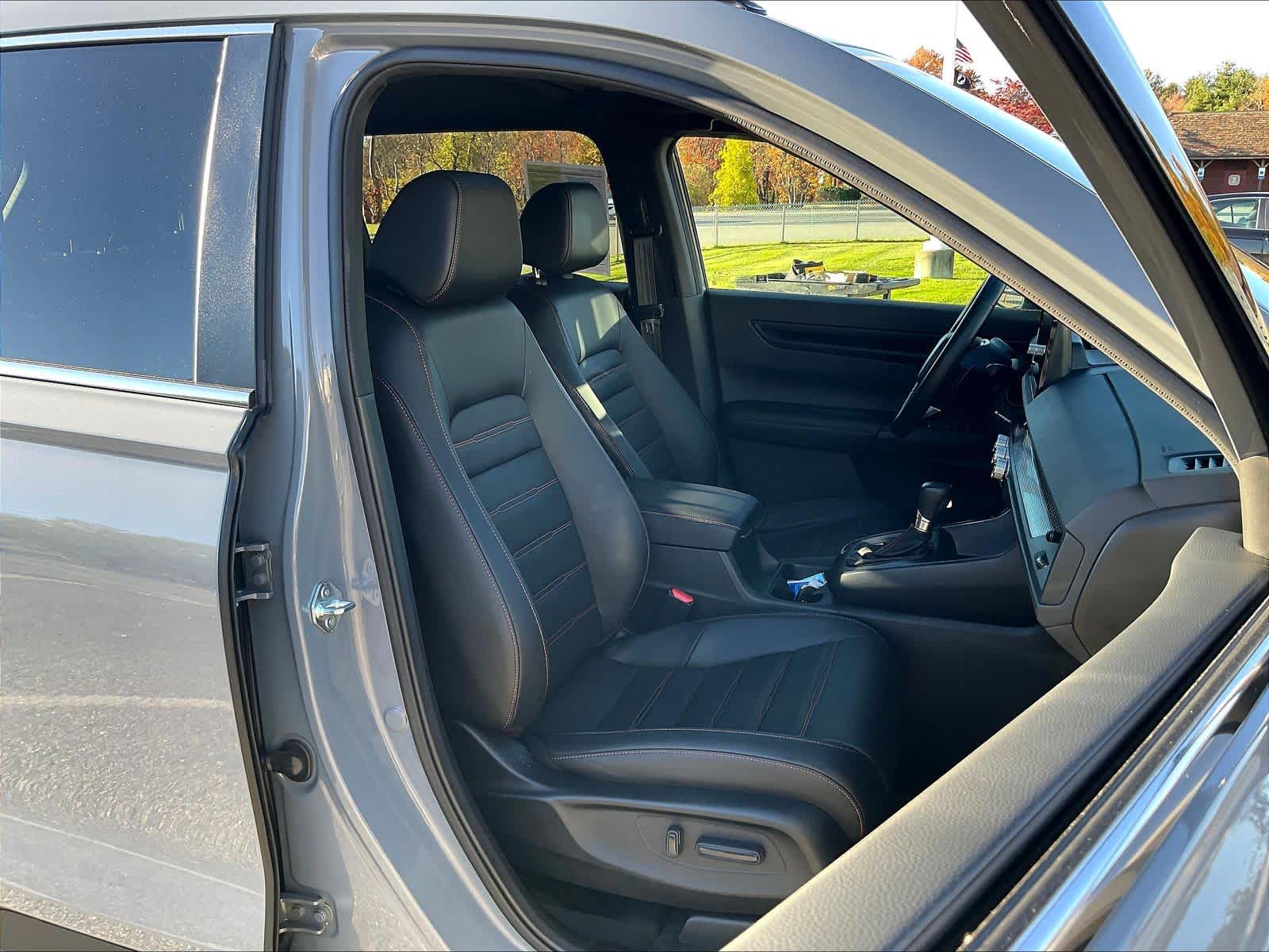 2025 Honda CR-V Hybrid Sport-L - Photo 11