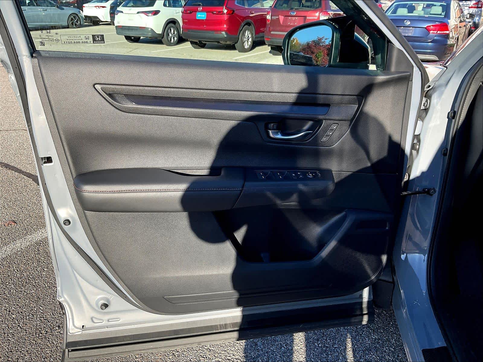 2025 Honda CR-V Hybrid Sport-L - Photo 9