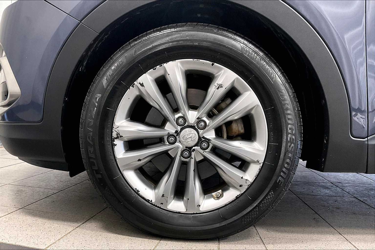2017 Hyundai Santa Fe Sport 2.0T - Photo 7
