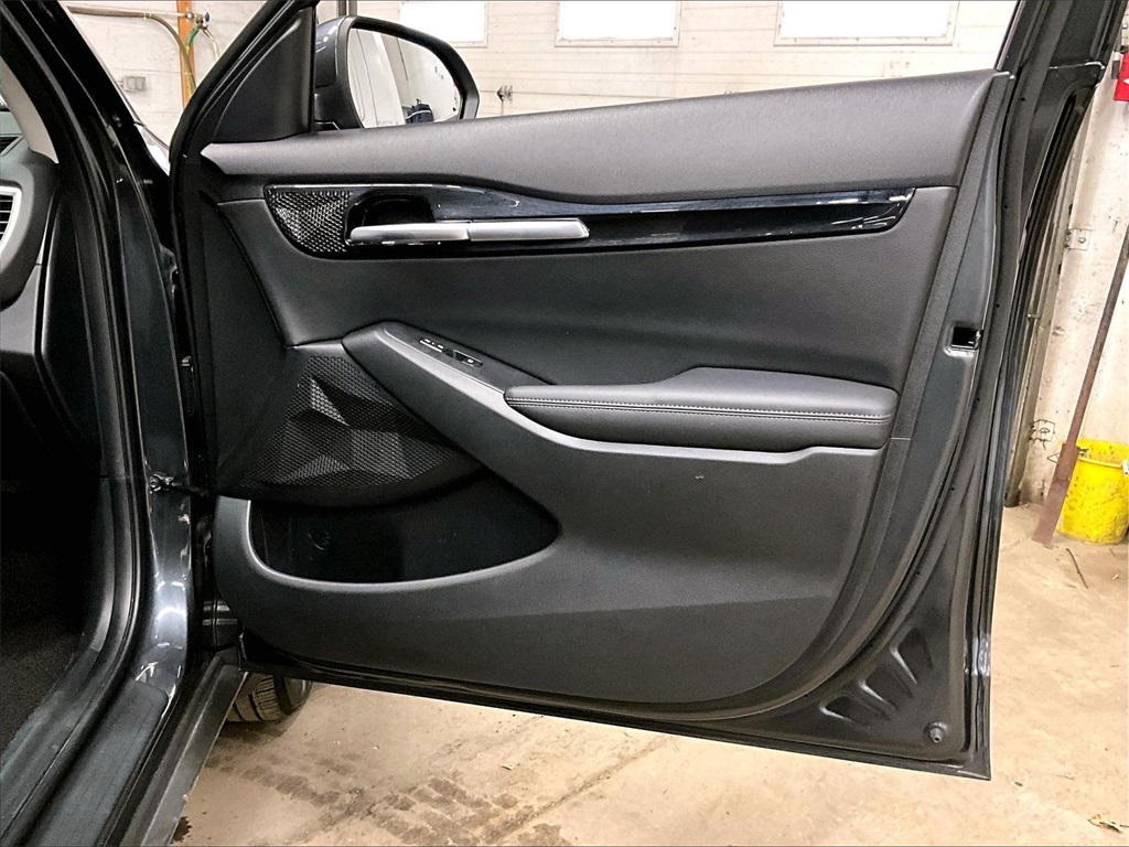 2025 Kia Seltos EX - Photo 12