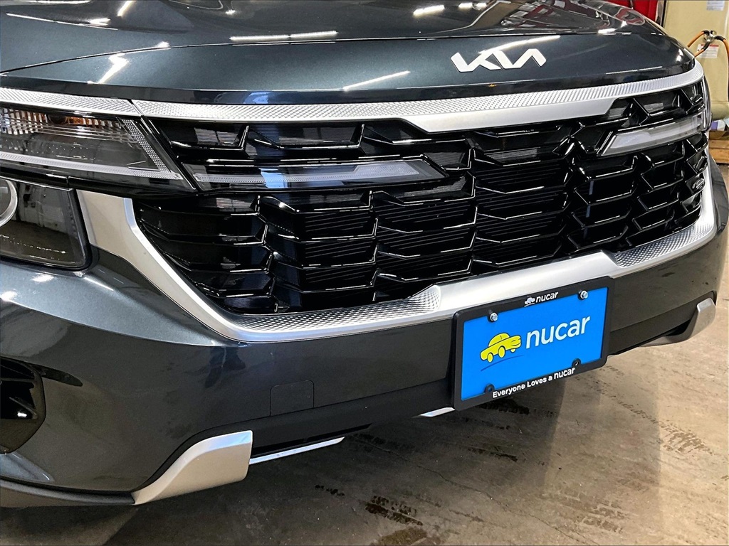 2025 Kia Seltos EX - Photo 30