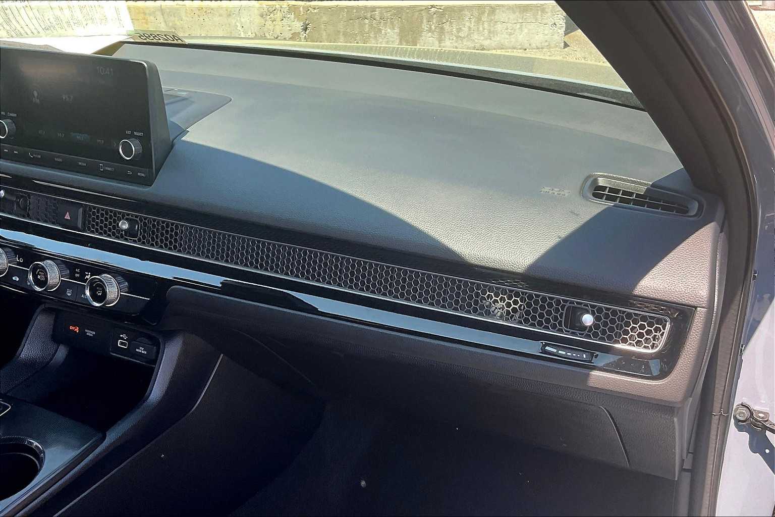 2024 Honda Civic Sport - Photo 13