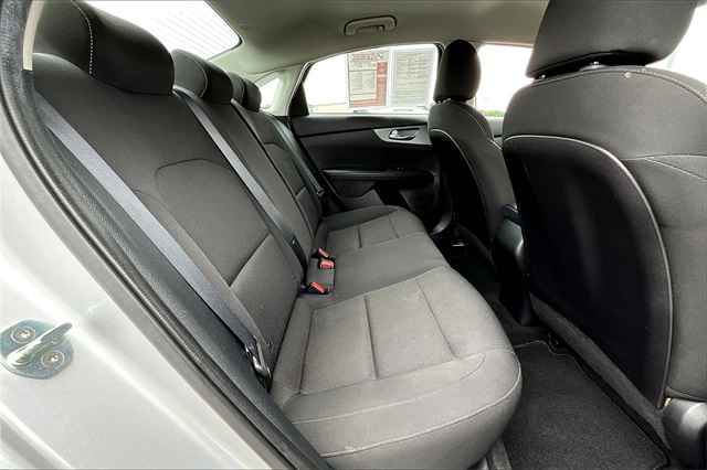 2021 Kia Forte LXS - Photo 15