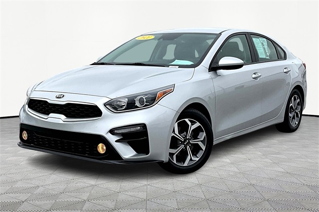2021 Kia Forte LXS - Photo 3
