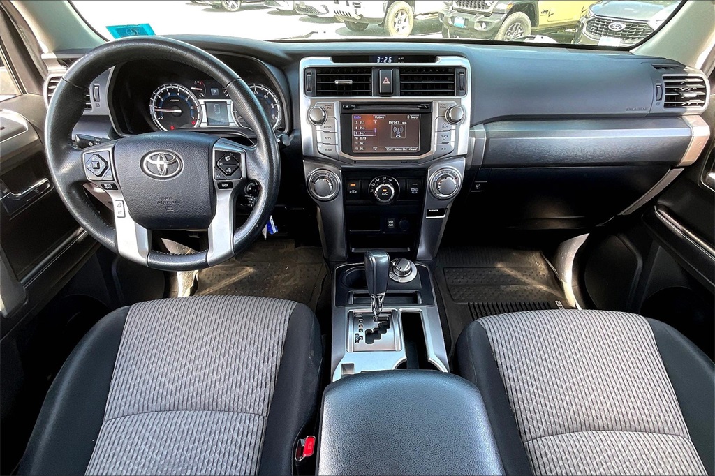 2018 Toyota 4Runner SR5 - Photo 20