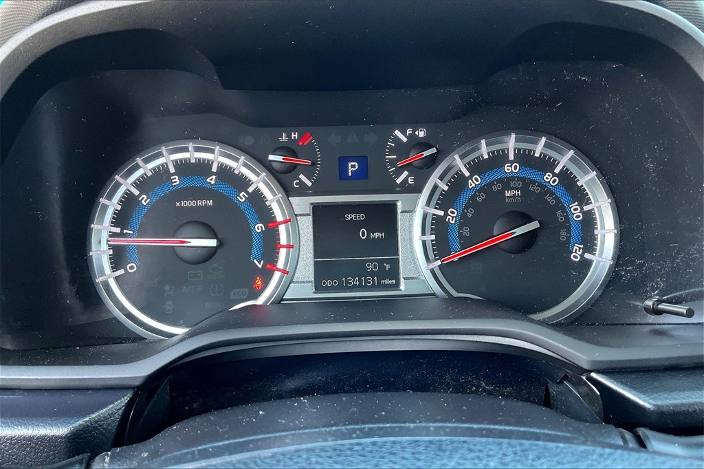 2018 Toyota 4Runner SR5 - Photo 23