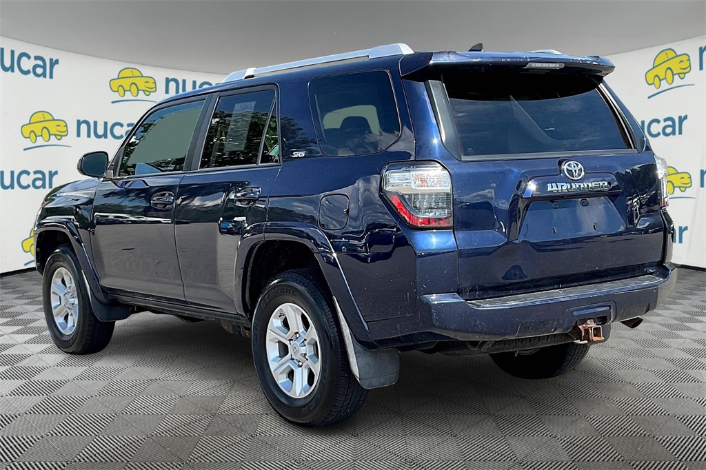 2018 Toyota 4Runner SR5 - Photo 4
