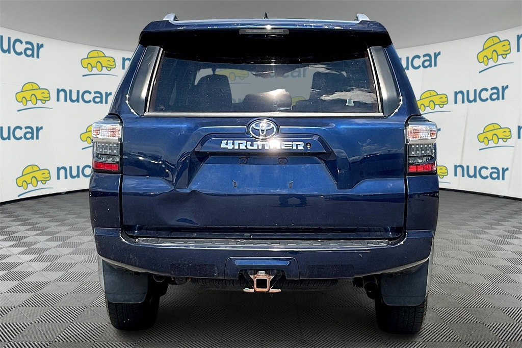 2018 Toyota 4Runner SR5 - Photo 5