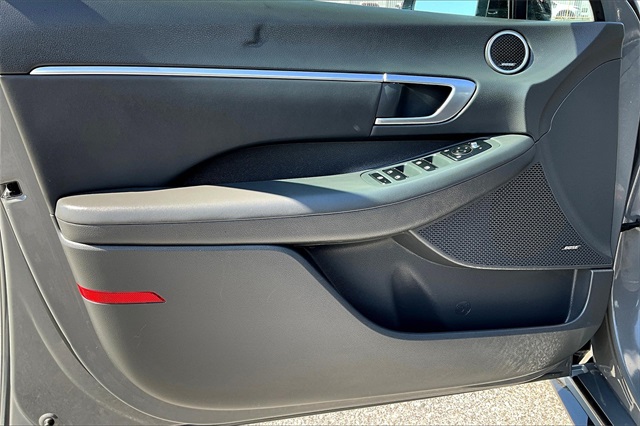 2023 Hyundai Sonata SEL Plus - Photo 9