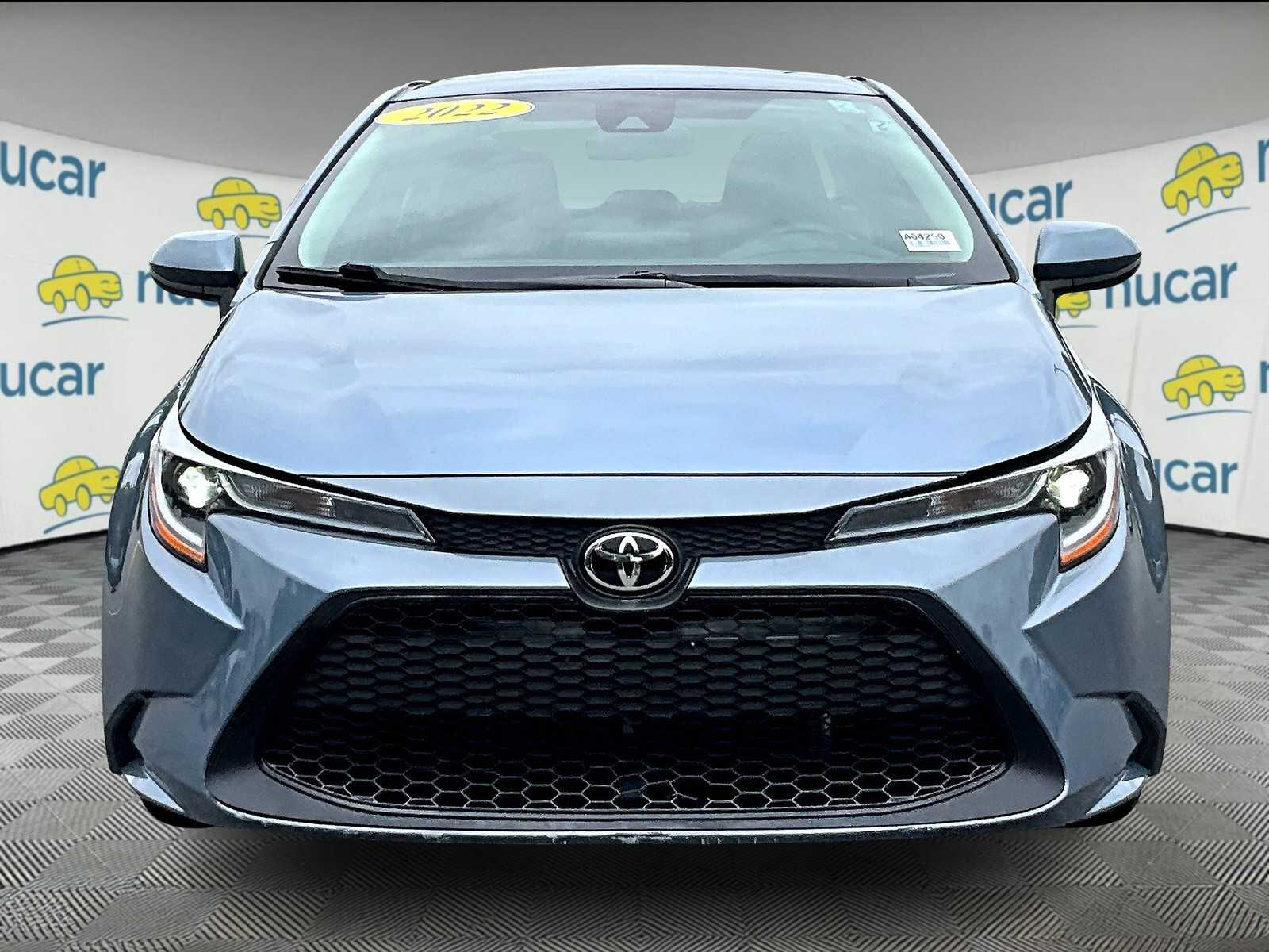 2022 Toyota Corolla LE - Photo 2