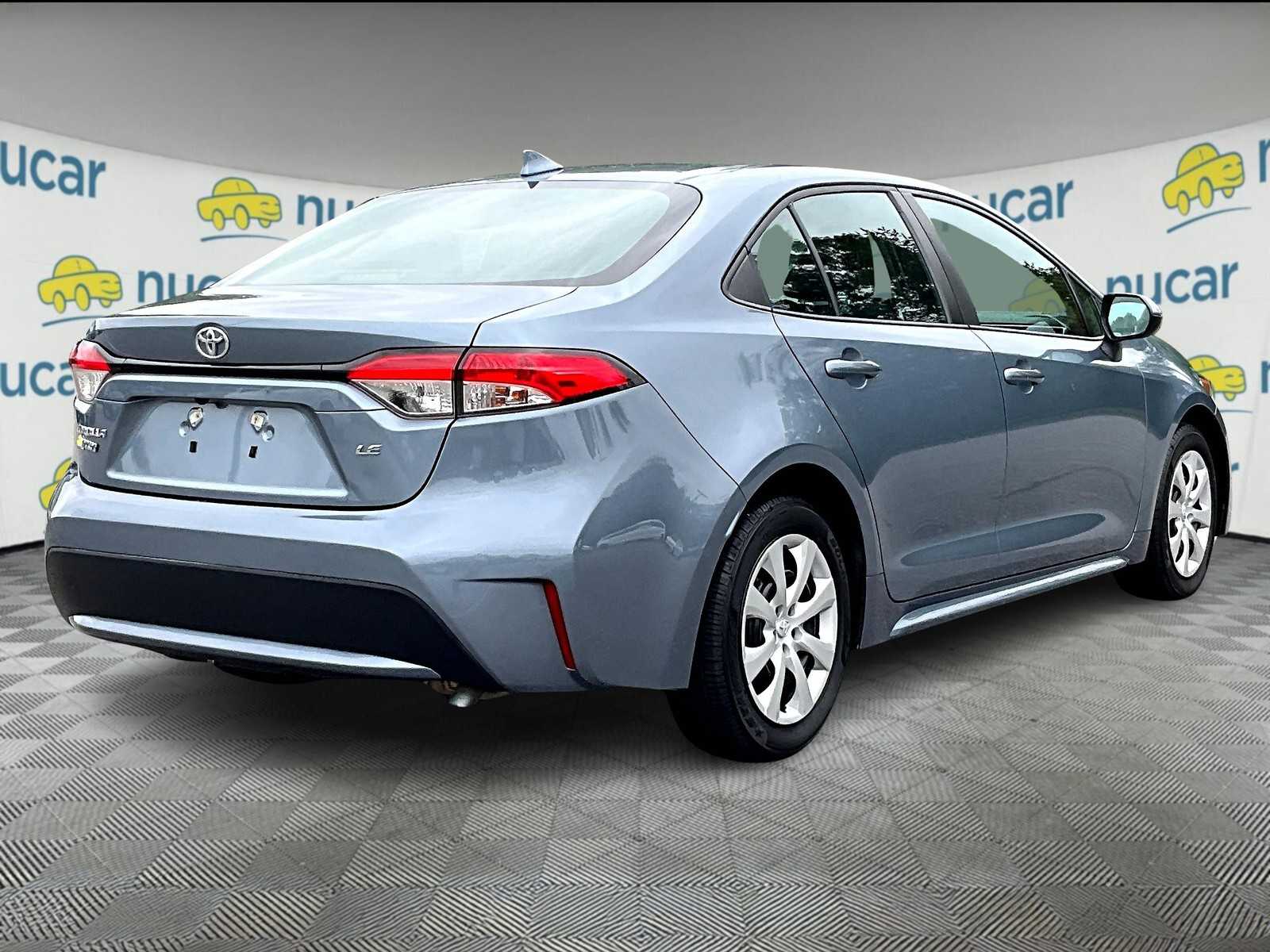2022 Toyota Corolla LE - Photo 6