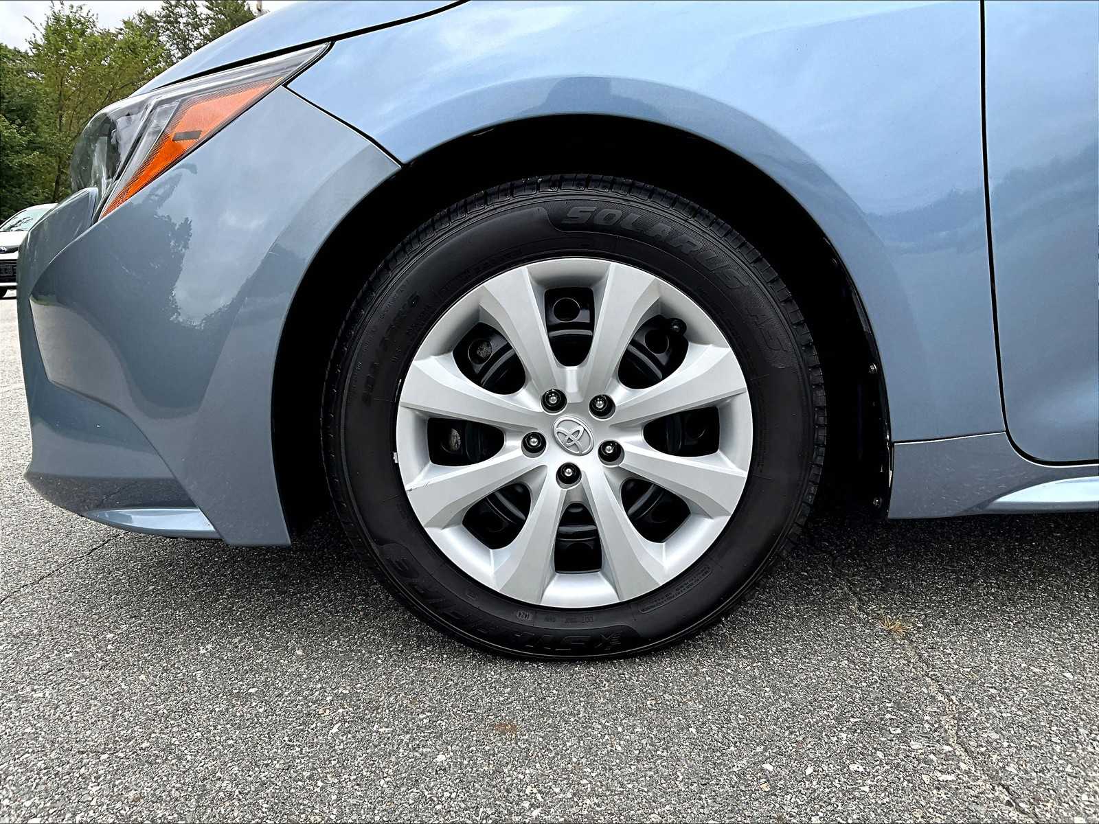 2022 Toyota Corolla LE - Photo 7
