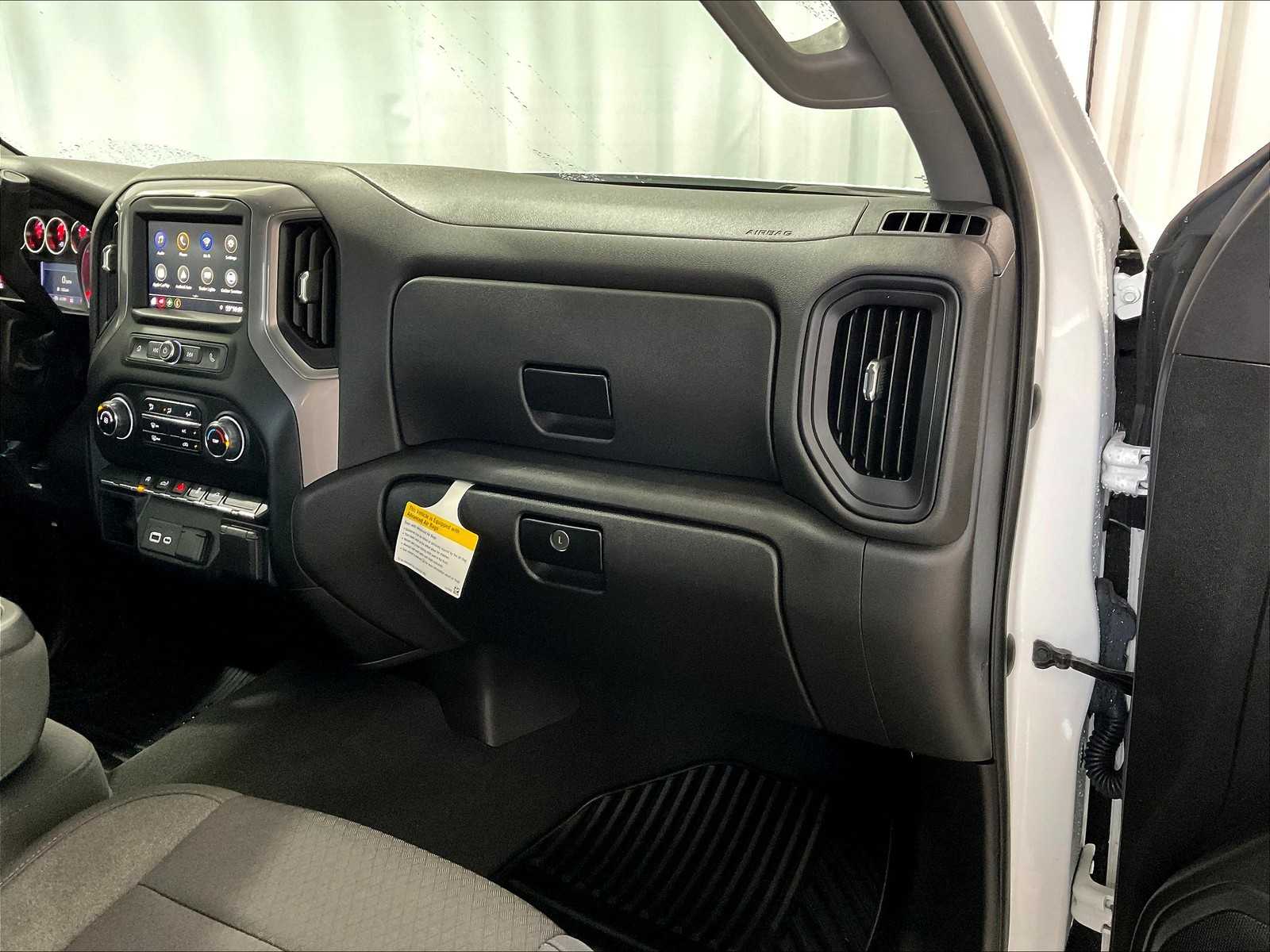 2022 Chevrolet Silverado 1500 LTD Custom - Photo 13