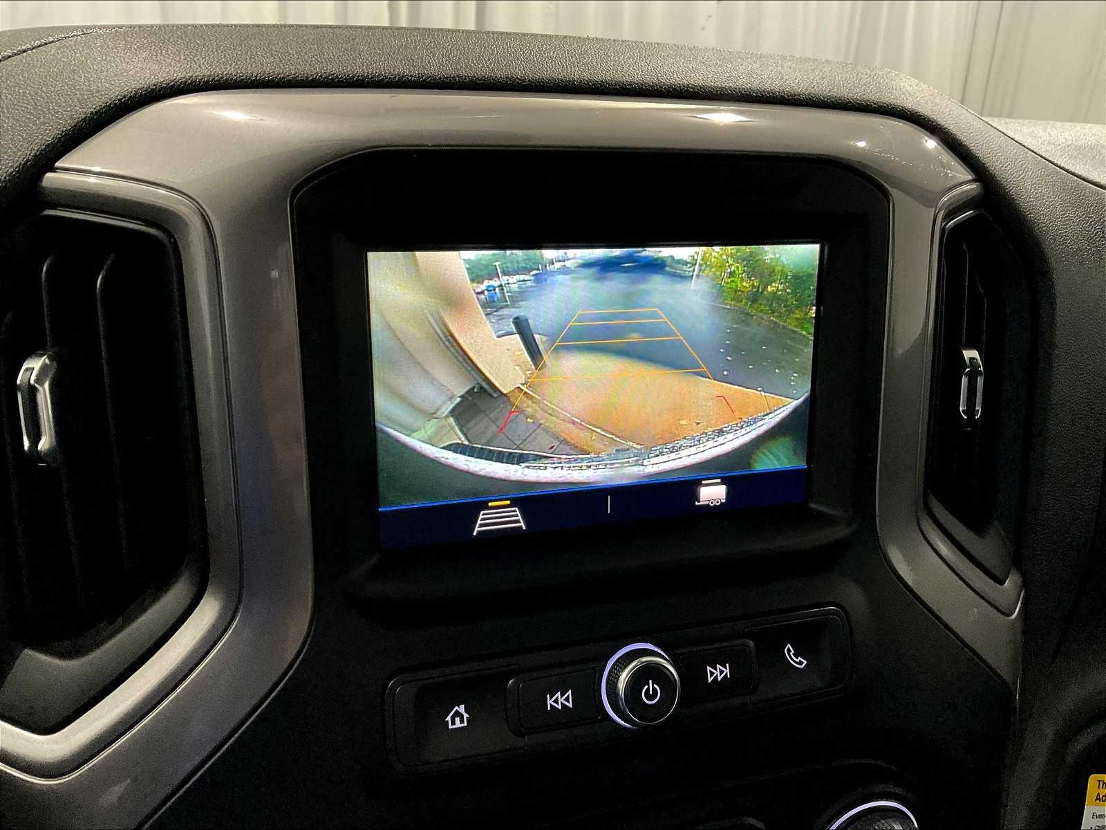 2022 Chevrolet Silverado 1500 LTD Custom - Photo 19