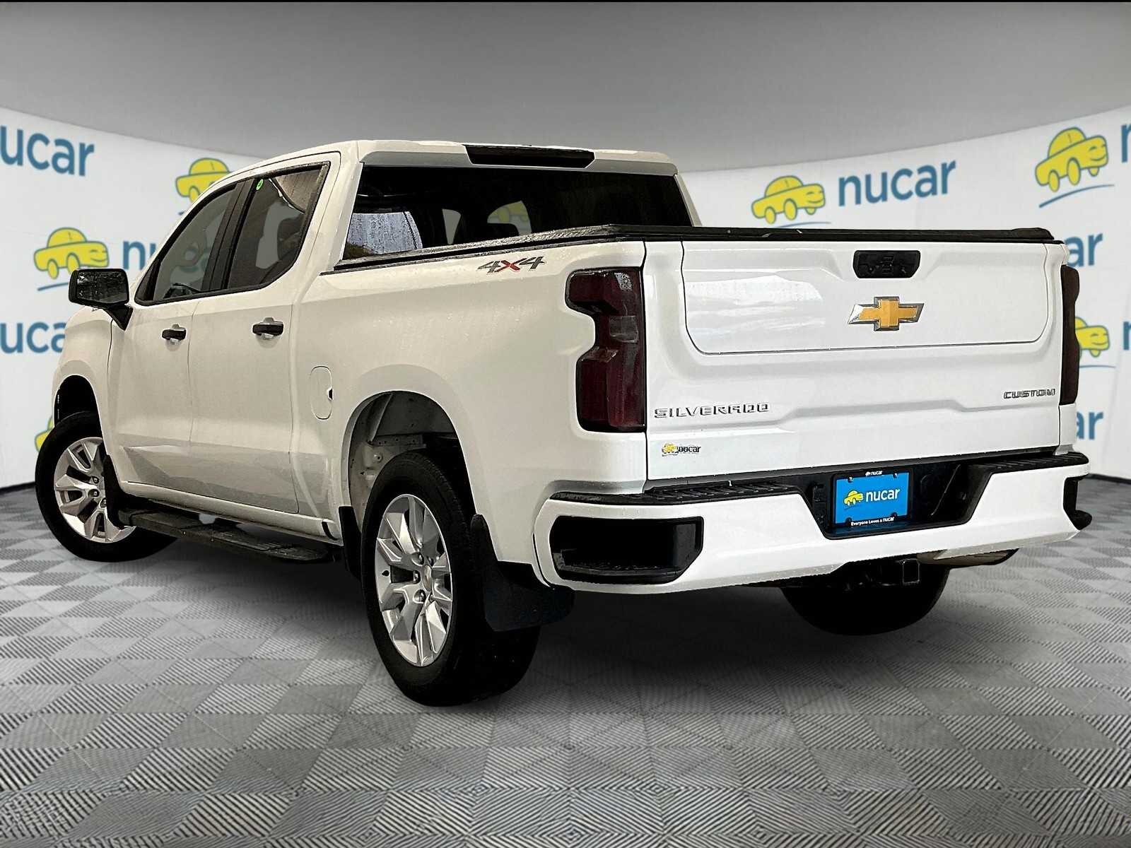 2022 Chevrolet Silverado 1500 LTD Custom - Photo 4