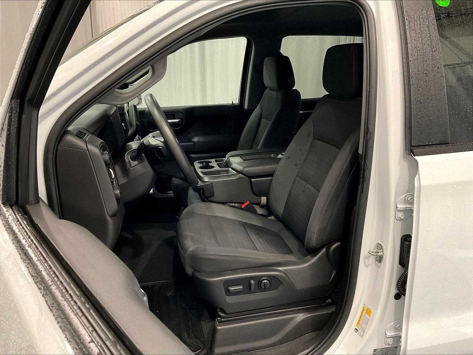2022 Chevrolet Silverado 1500 LTD Custom - Photo 10