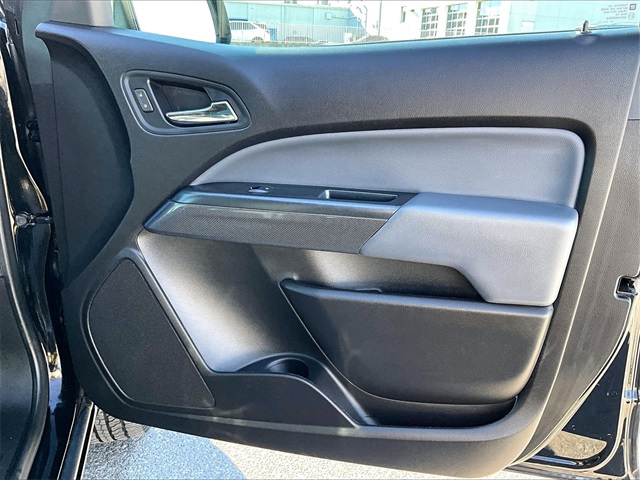 2018 Chevrolet Colorado Z71 - Photo 12