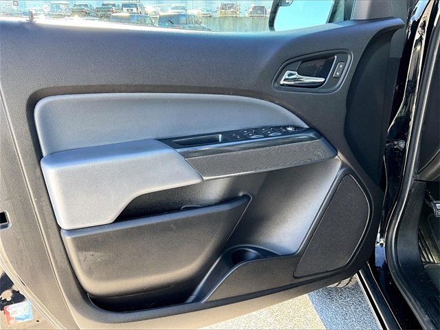 2018 Chevrolet Colorado Z71 - Photo 9