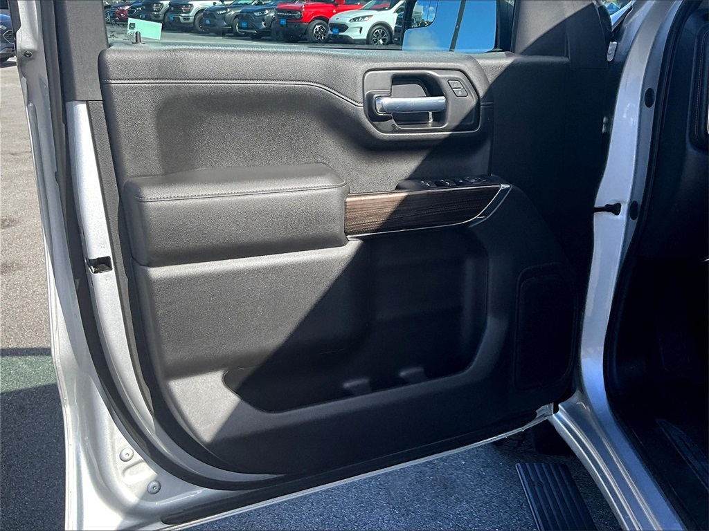 2022 Chevrolet Silverado 1500 LTD LT - Photo 9
