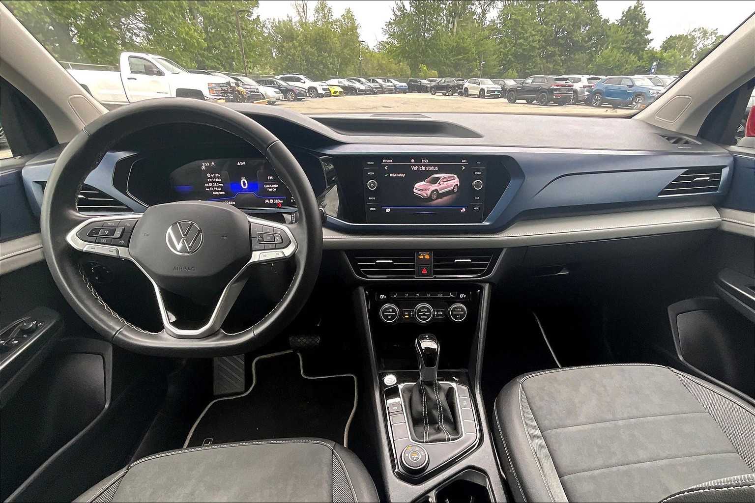 2024 Volkswagen Taos SE - Photo 21