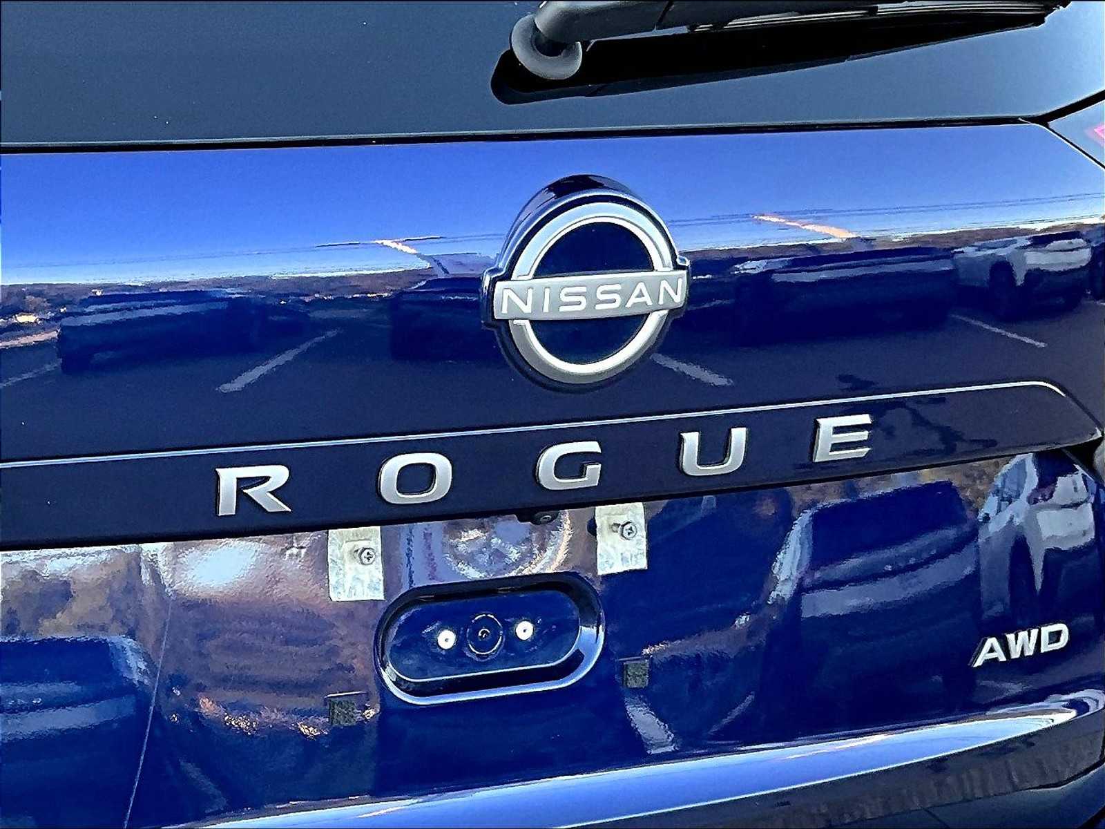 2025 Nissan Rogue SV - Photo 27