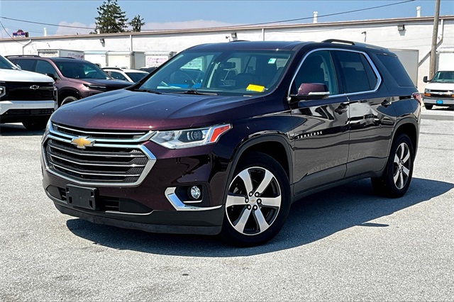 2018 Chevrolet Traverse 3LT - Photo 2