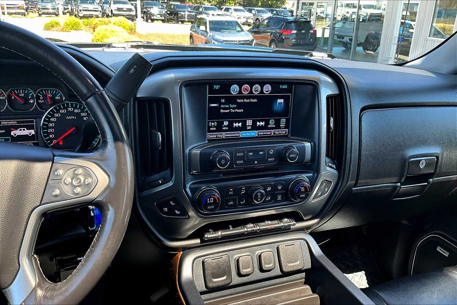 2018 Chevrolet Silverado 1500 LTZ - Photo 18