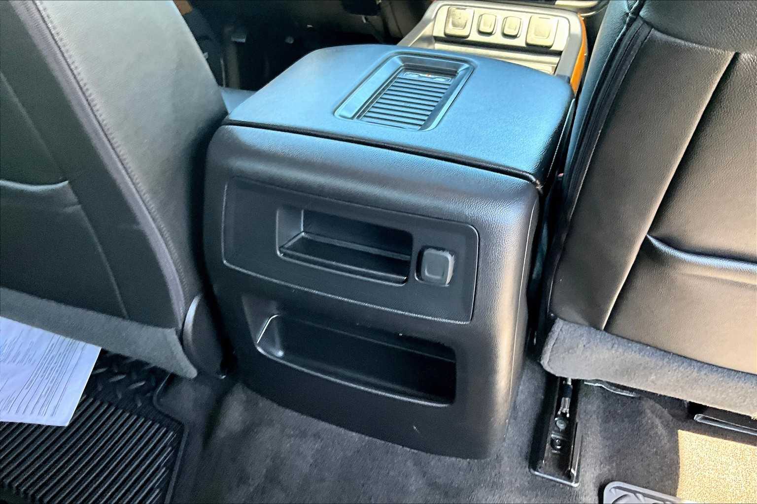 2018 Chevrolet Silverado 1500 LTZ - Photo 27