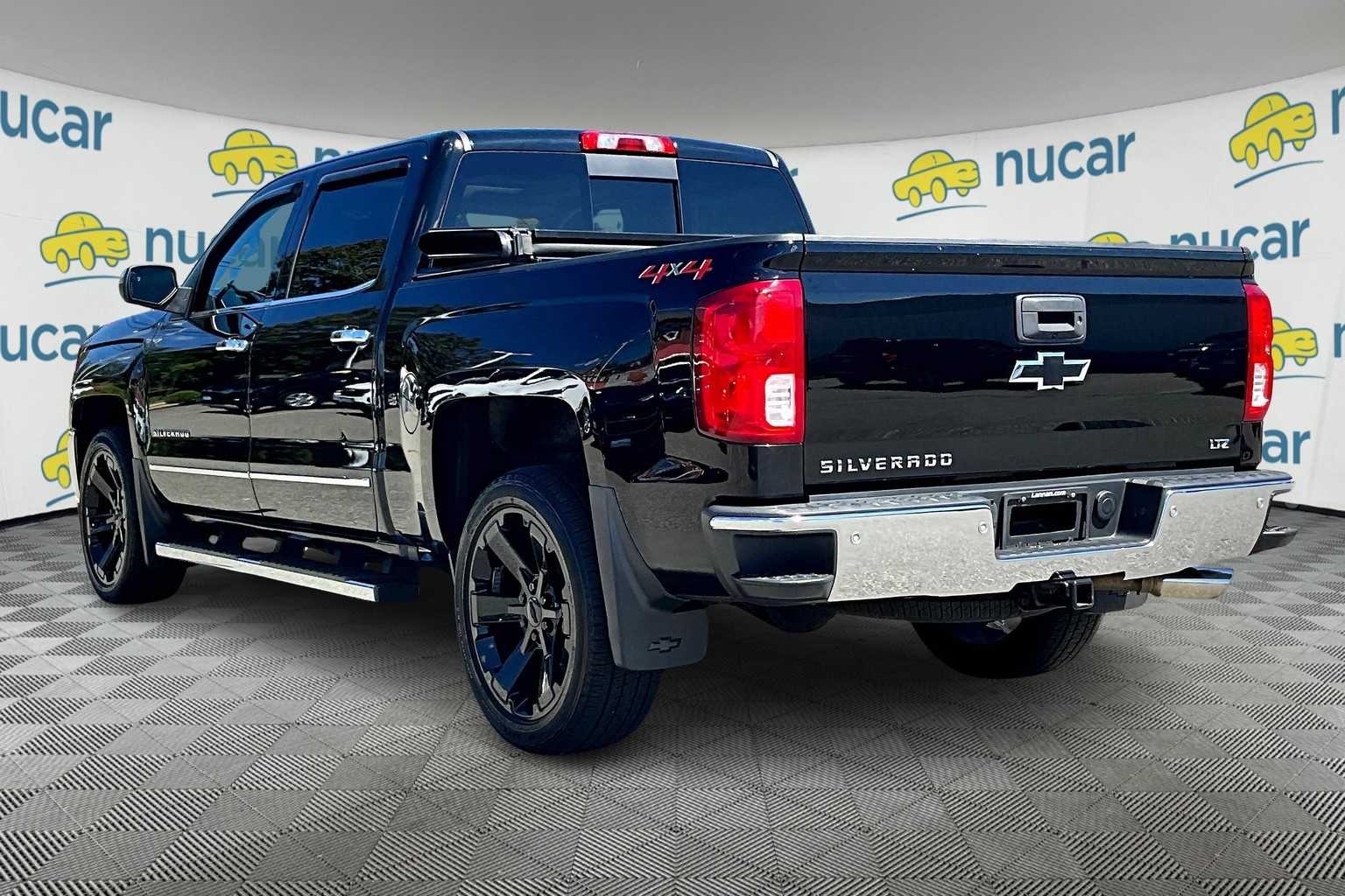 2018 Chevrolet Silverado 1500 LTZ - Photo 4
