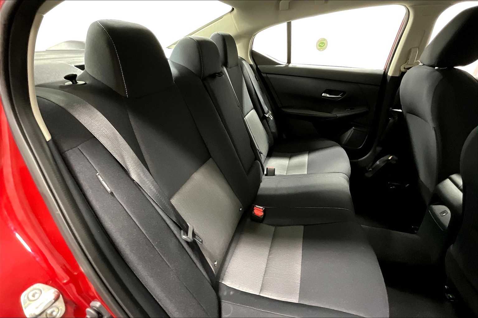 2021 Nissan Sentra SV - Photo 15