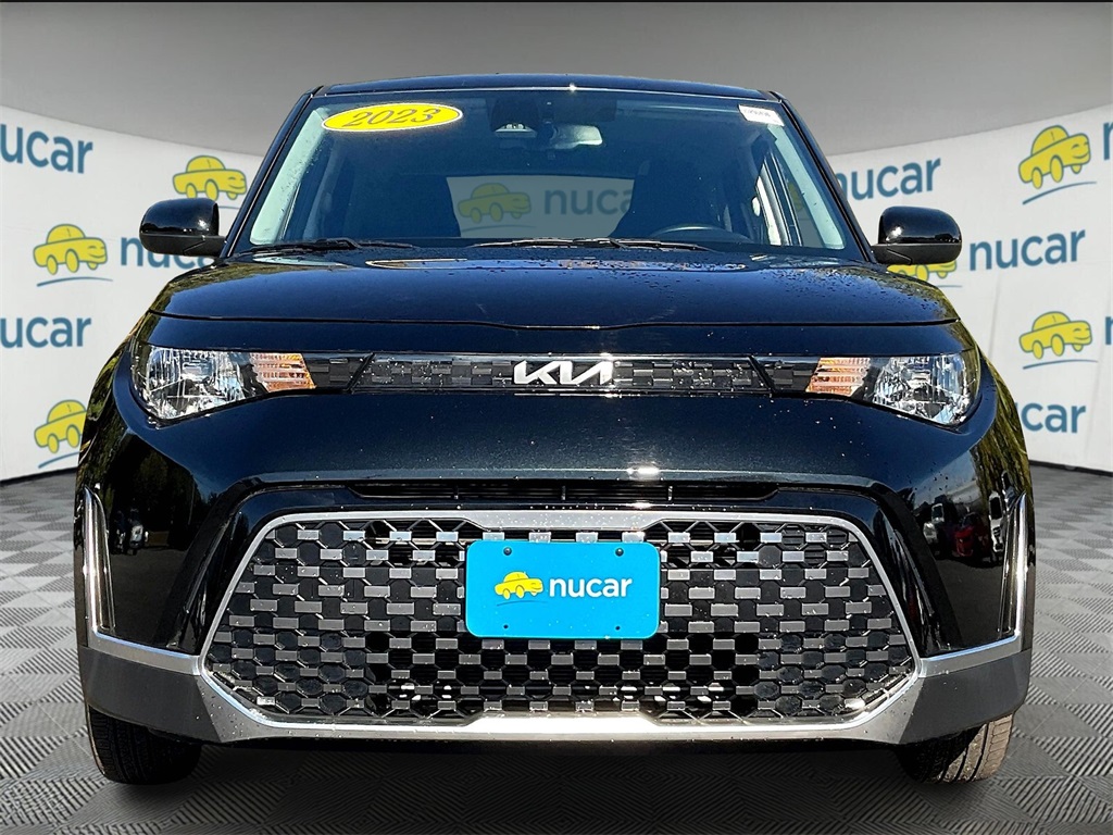 2023 Kia Soul EX - Photo 2