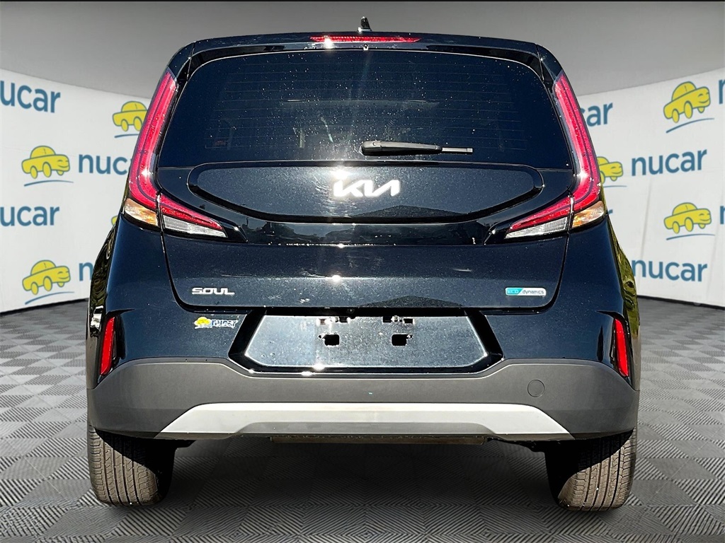2023 Kia Soul EX - Photo 5