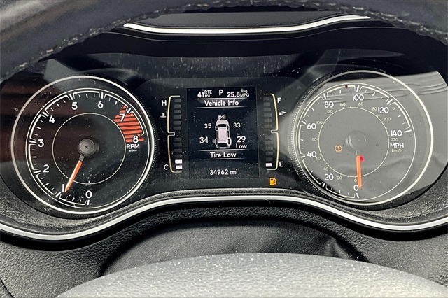 2021 Jeep Cherokee Latitude Lux - Photo 3