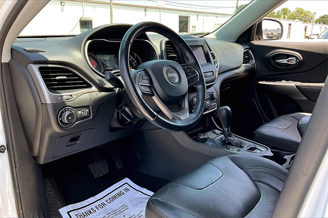 2021 Jeep Cherokee Latitude Lux - Photo 8