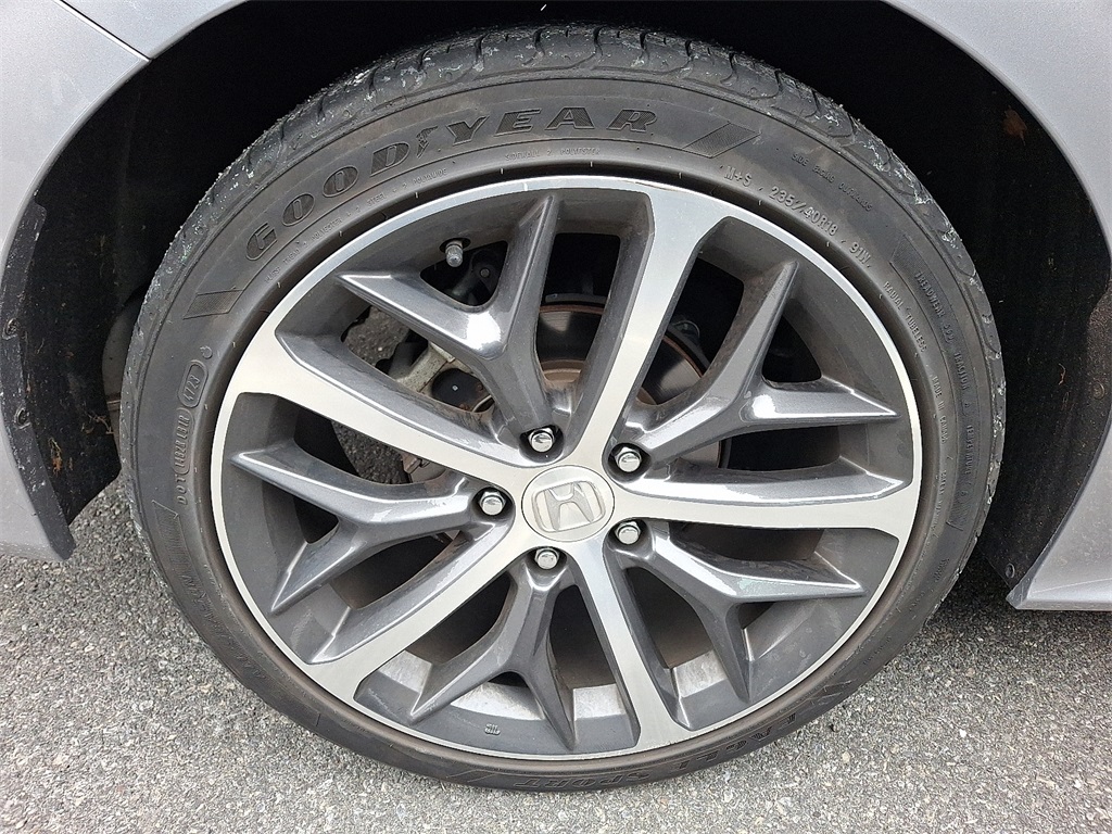 2024 Honda Civic Touring - Photo 7