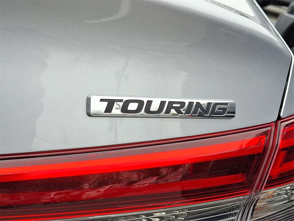 2024 Honda Civic Touring - Photo 9