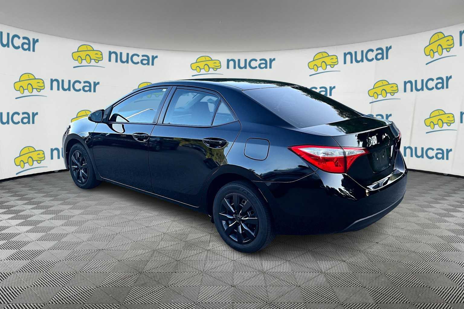 2014 Toyota Corolla LE - Photo 3